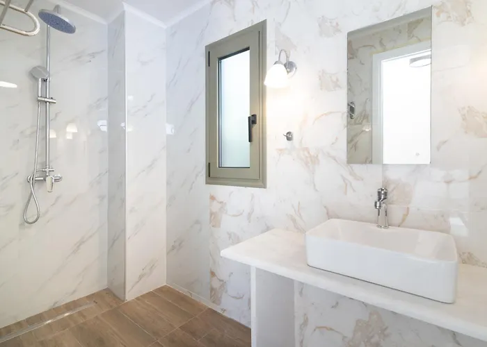 Villa Nopi Exclusive Villa, A Sunlit Retreat By Mindyourvilla *