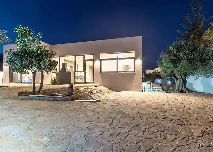 Nopi Exclusive Villa, A Sunlit Retreat By Mindyourvilla Villa *